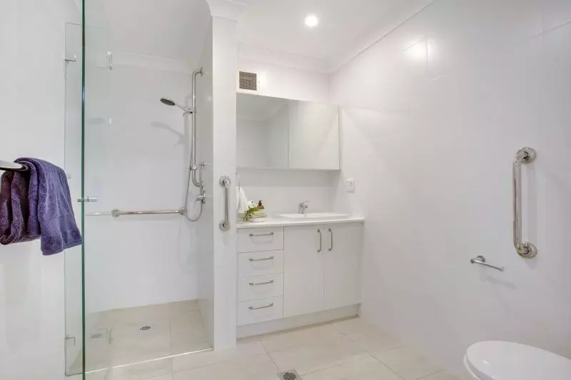 Bright and serene apartment