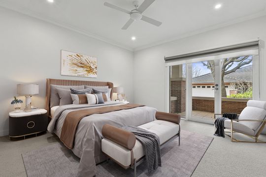 Spacious Garden Unit in Peaceful Cul-de-Sac