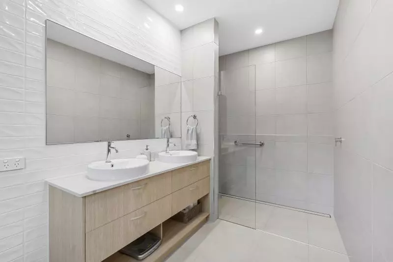 Site 115 - Established Bronte