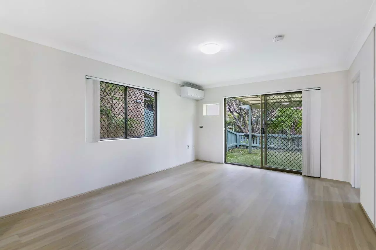 Large One Bedroom Garden Villa Set on 5 Acres of Peaceful Landscaped Grounds