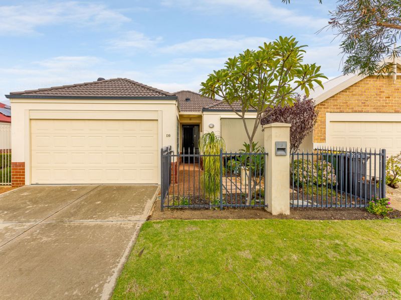 ARCADIA WATERS MADDINGTON - This Property Is Sure To Impress...