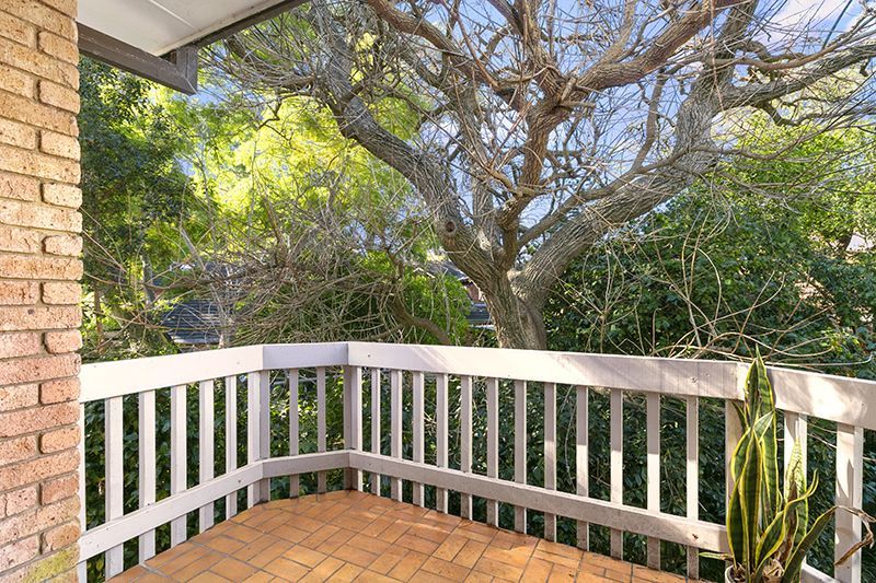 A private and quiet retreat overlooking lush green gardens. 