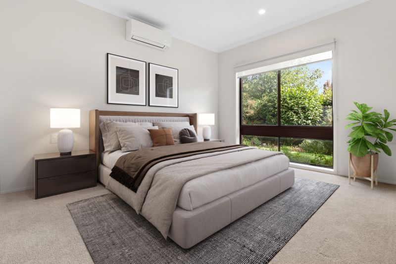Charming 2-bedroom villa with a private backyard & an outdoor pergola