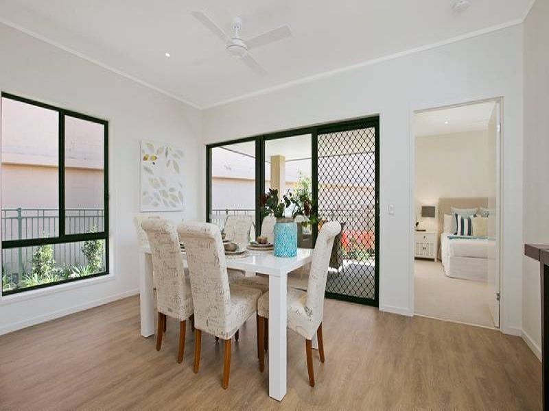 Spacious two-bedroom villa with a beautiful garden outlook