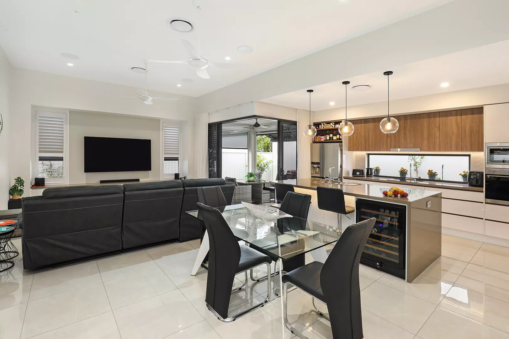 Ultra-Stylish, Effortless Living in Secure and Prime Location! - V84 GemLife