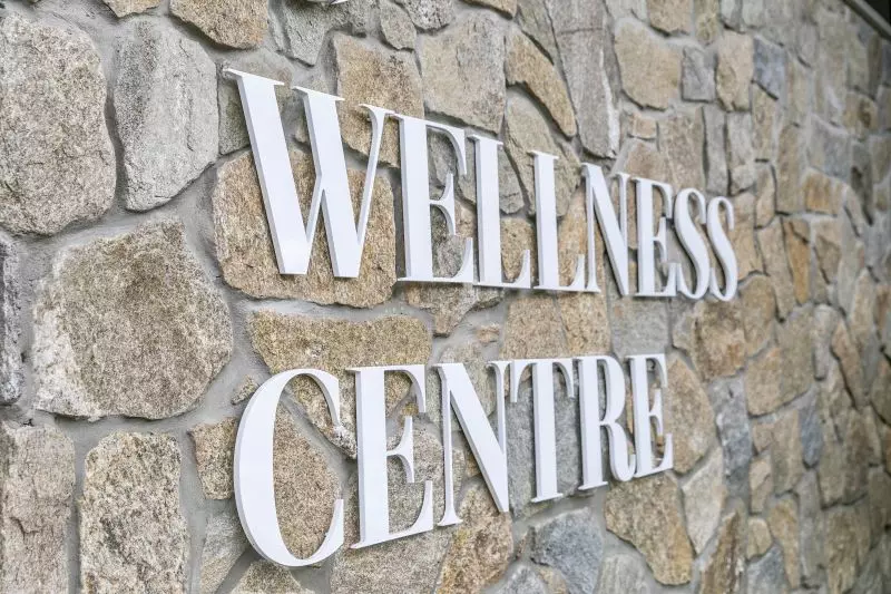 Established Sequoia IN IMMACULATE CONDITION