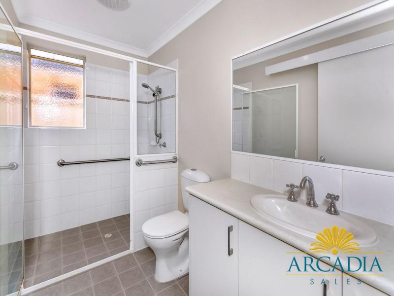 ARCADIA WATERS MANDURAH - Location - Location - Location