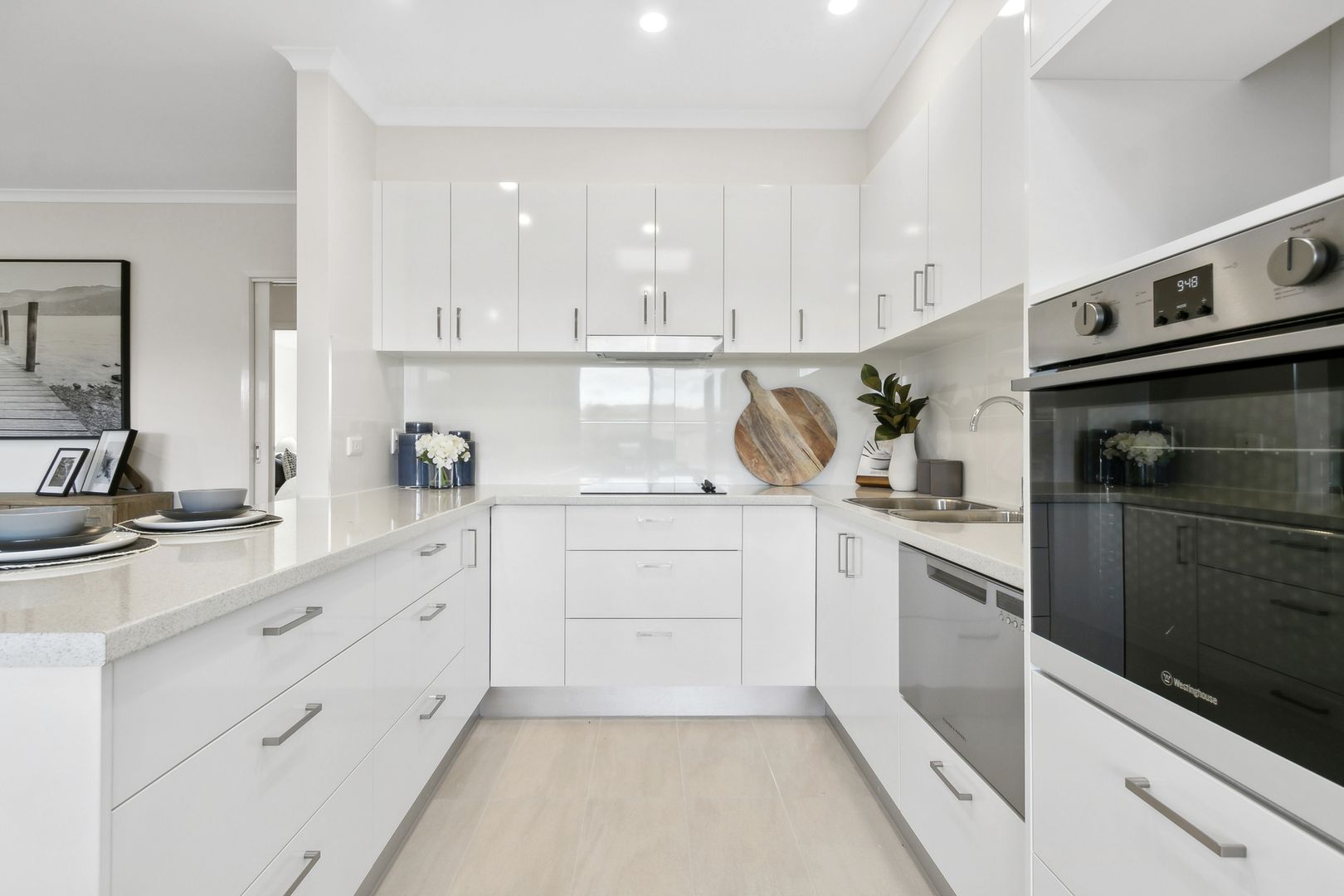 Newly refurbished 2-bed villa with open-plan kitchen