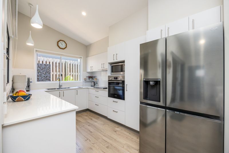 Simplicity, Comfort & Modern Alfresco Living