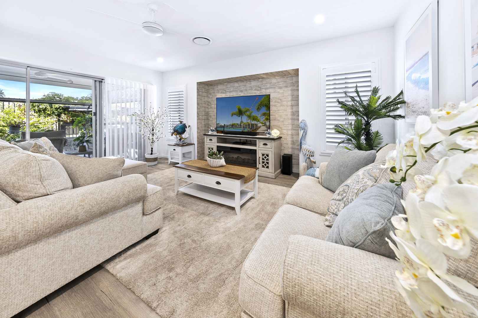 Halcyon Promenade - Established Home Avalon C1