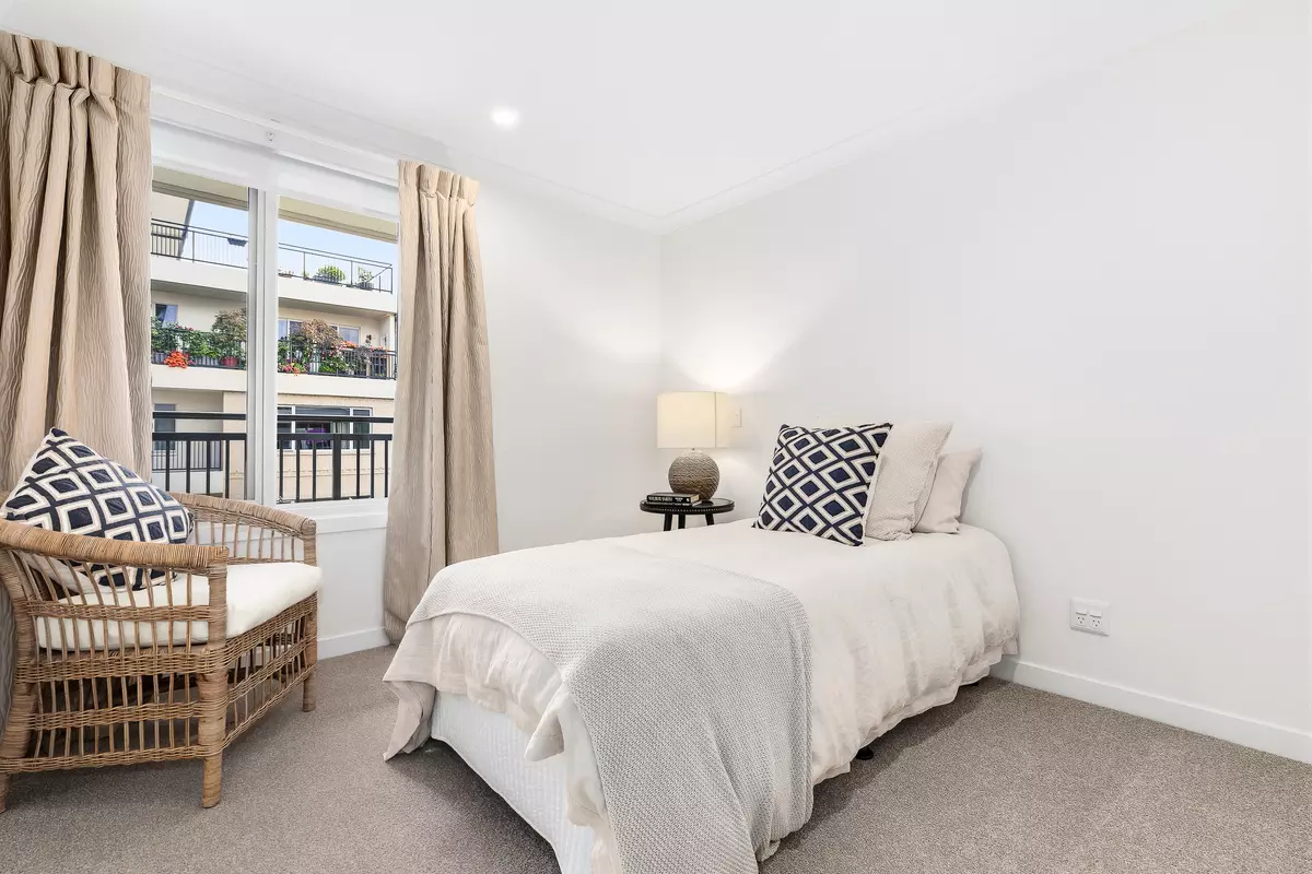 Charming Garden Views | Two Bedroom Apartment