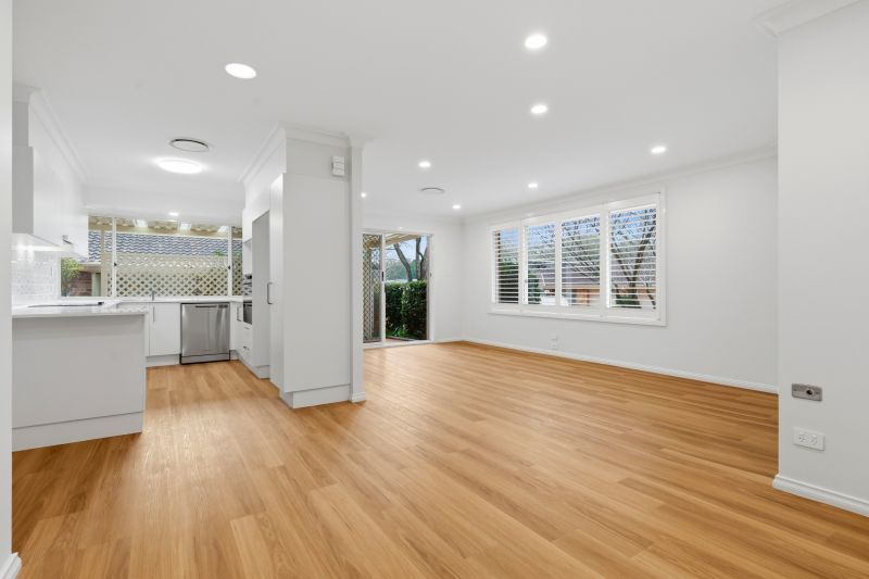 Immaculate villa perfectly positioned beside 12 acres of parklands