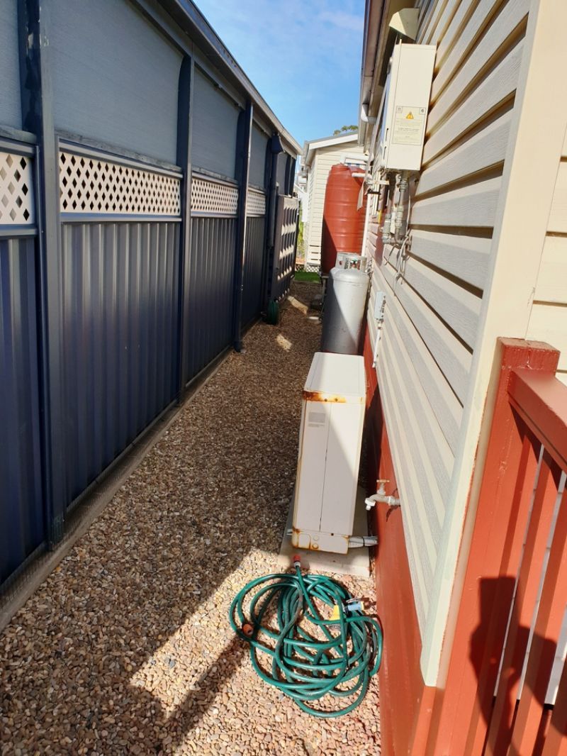 Jettys by the Lake - site 192c