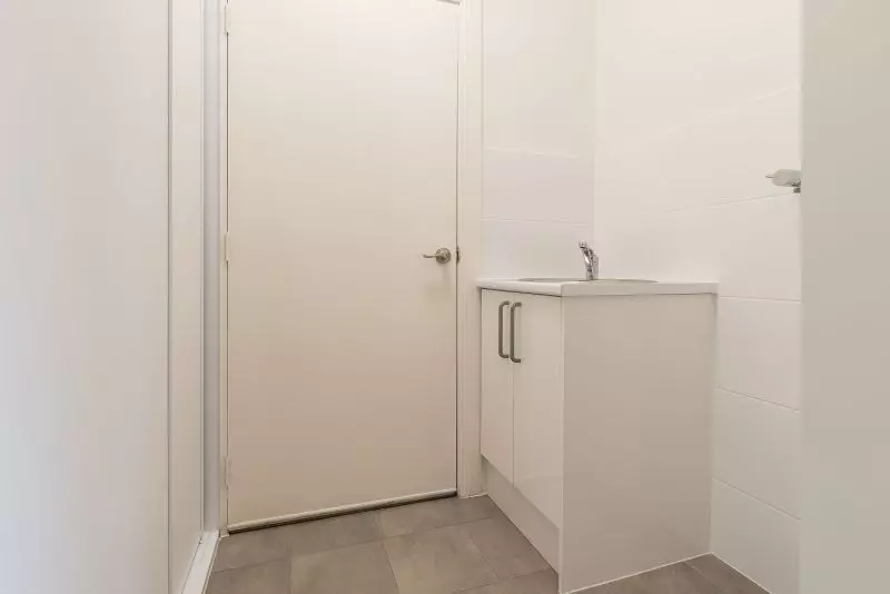 Spacious unit opening onto lovely communal courtyard