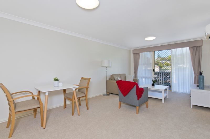 Affordable & luxurious retirement apartment for the over 55 year old