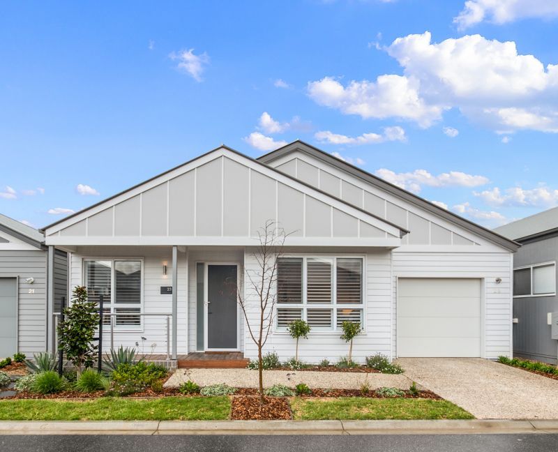 23 Columbus Circuit - Established Tasman Gable