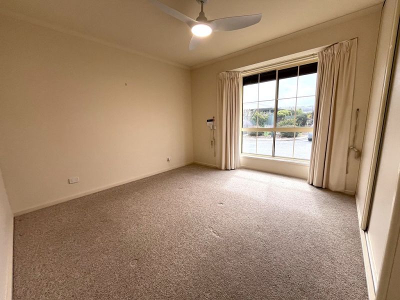 Beautiful Home - Fantastic Location