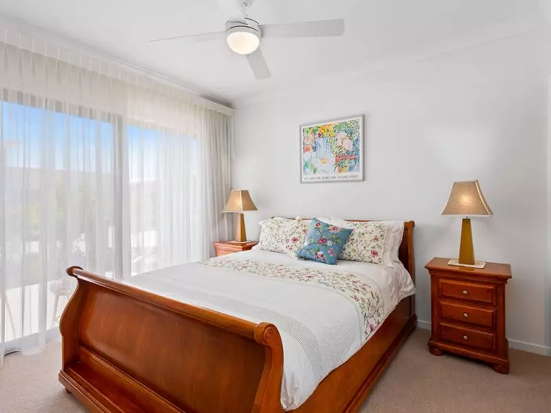 Sit Back, Relax and Watch the Tee Off From the First Hole