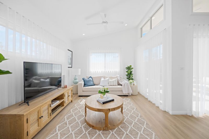 Find sanctuary between the country & the sea