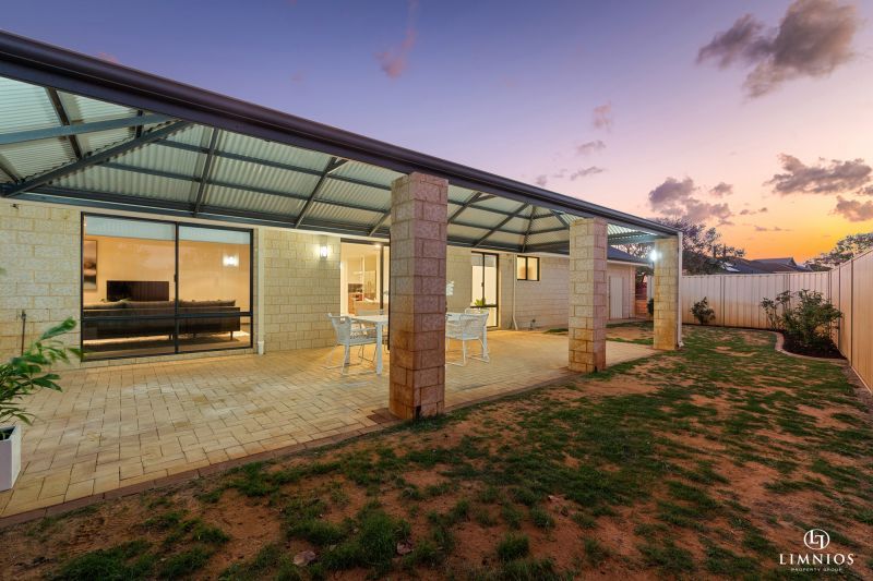 Super Spacious Family Living!