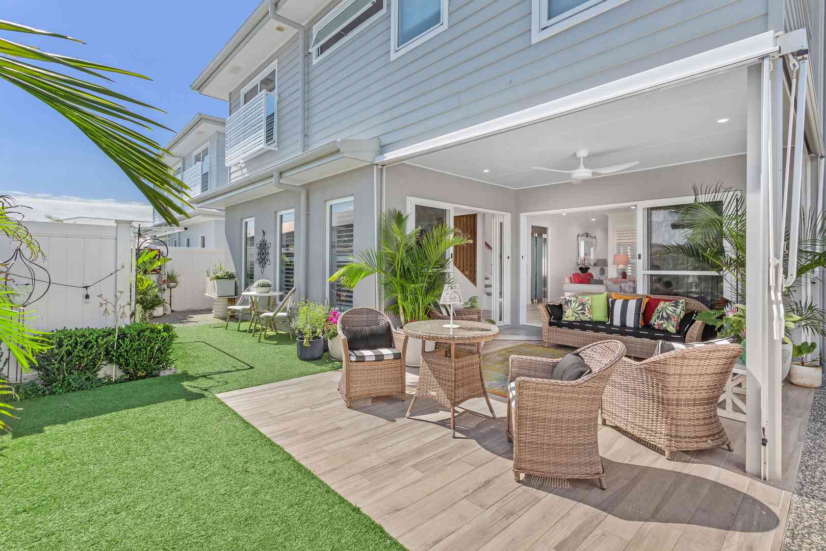 Award-Winning Luxury in a Front-Line Position – The Carrabelle Masterpiece