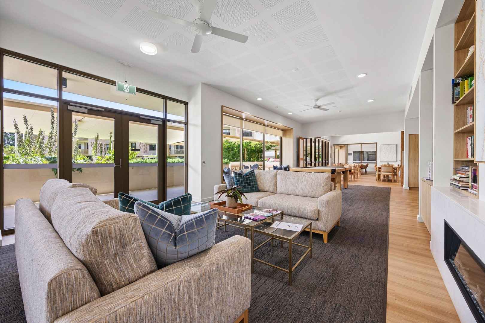 Private Two-Bedroom Apartment with a Leafy Outlook