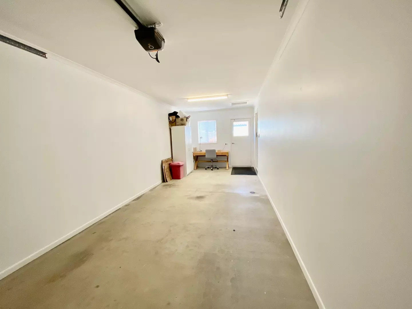 FRESH COASTAL LIVING