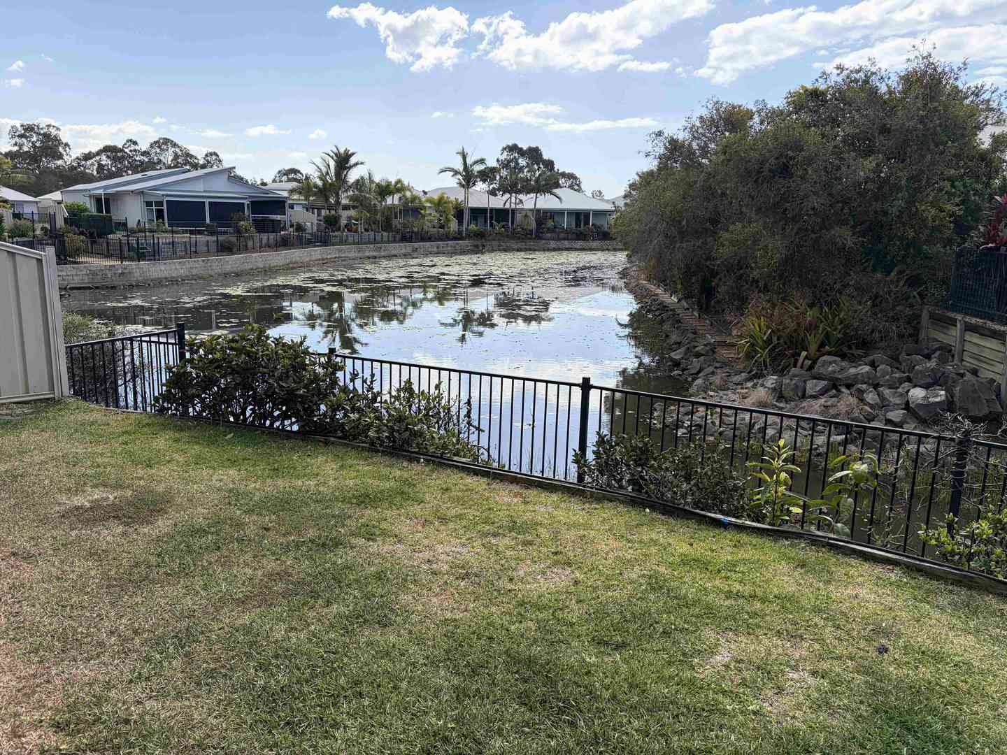 Palm Lake Resort Hervey Bay - Love the Lake Home 83