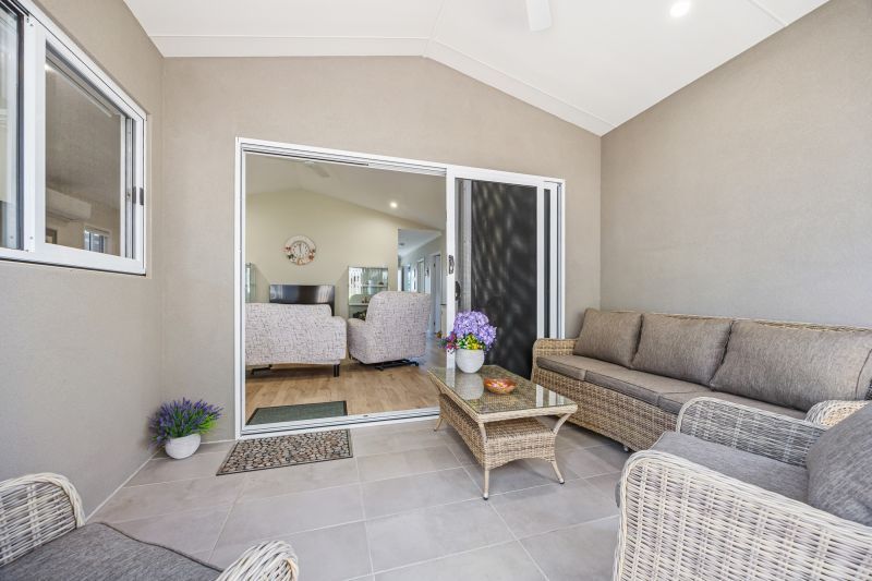 Simplicity, Comfort & Modern Alfresco Living