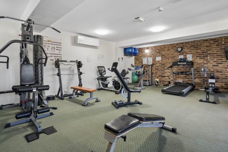 Ready to move in - Renovated serviced studio apartment - independent retirement living, Northern Beaches