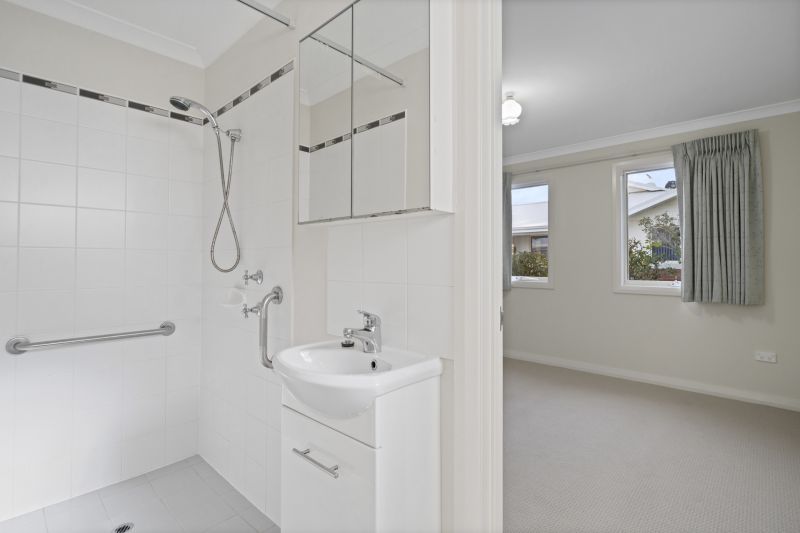 SOLD - Tranquil Bushland Outlook with Native Flora and Fauna