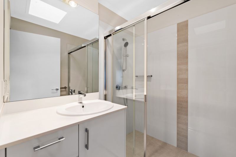 DEPOSIT TAKEN - Delightful 2br unit overlooking Tanti Creek