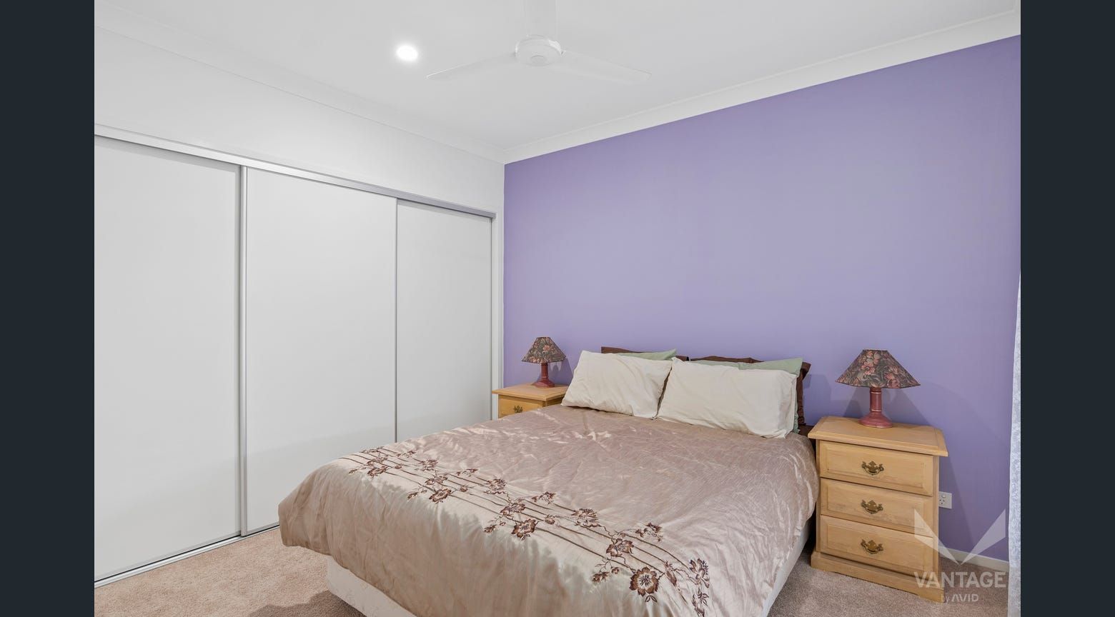 Spacious 2 bed + Multipurpose Room