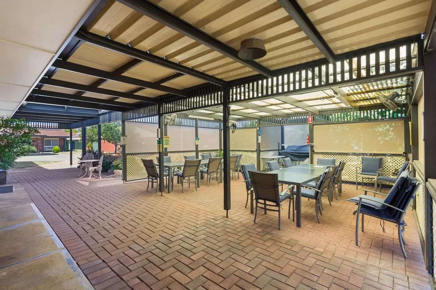 Resthaven Queenstown ‘Westport’ Retirement Living offers 62 two bedroom units within meticulously maintained gardens and lush rose bushes just 10 kilometres from Adelaide's CBD