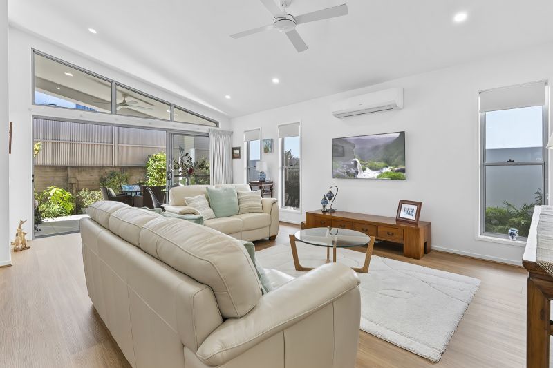 Light-filled Modern Haven