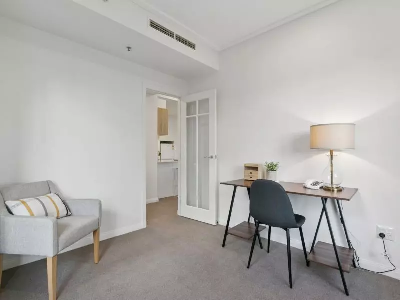 Refurbished Apartment with Leafy Balcony Retreat