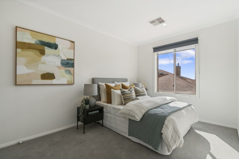 Unique fully refurbished 2-bedroom + study townhouse with lift