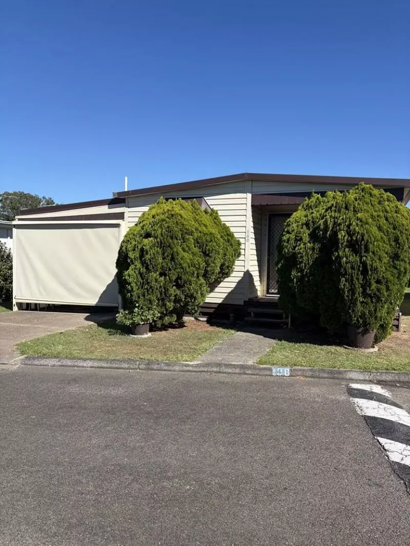 108/81 Kalaroo Road, Redhead NSW 2290