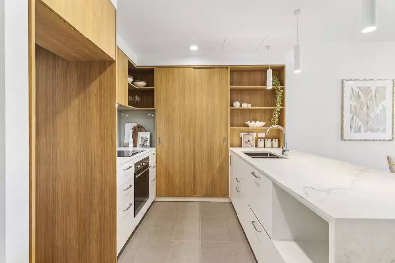 Apartment 402