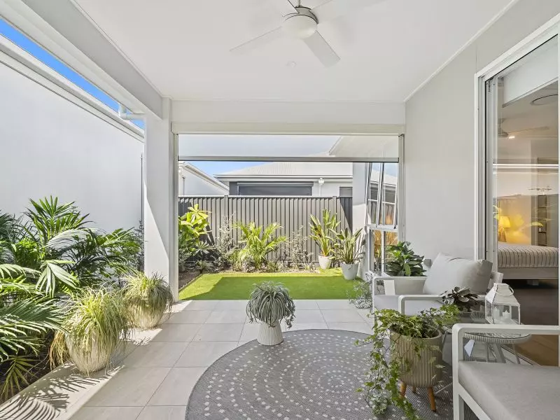 Site 196 - Established Bronte