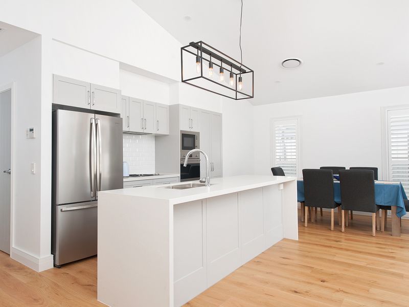 Stunning home, never lived in!