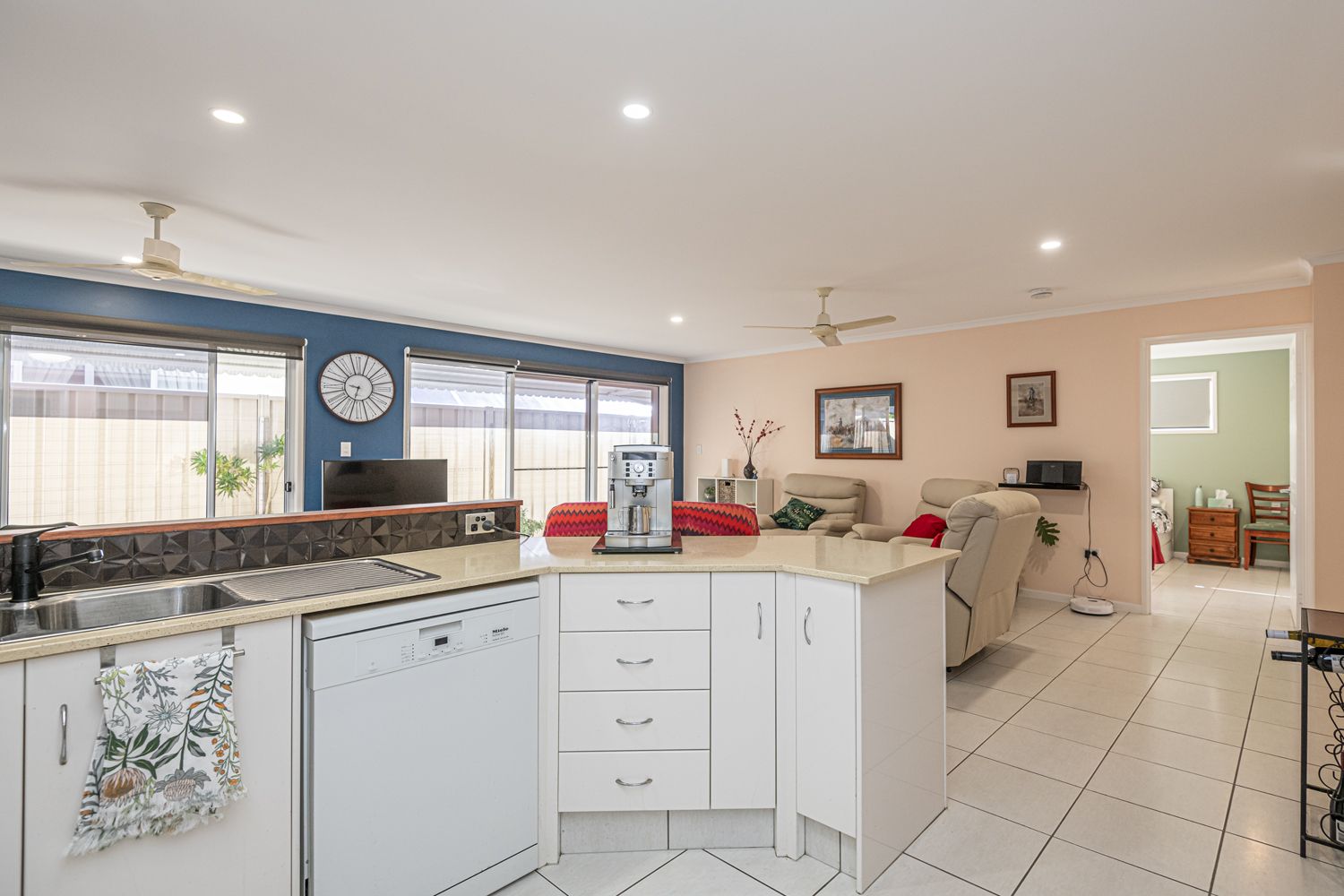 Stunning Corner Block