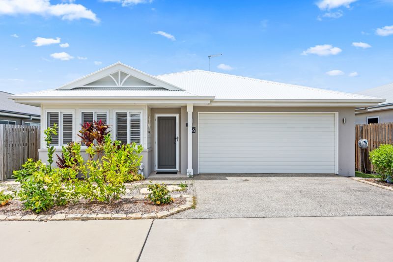 Practical Modern Living with Everyday Comforts