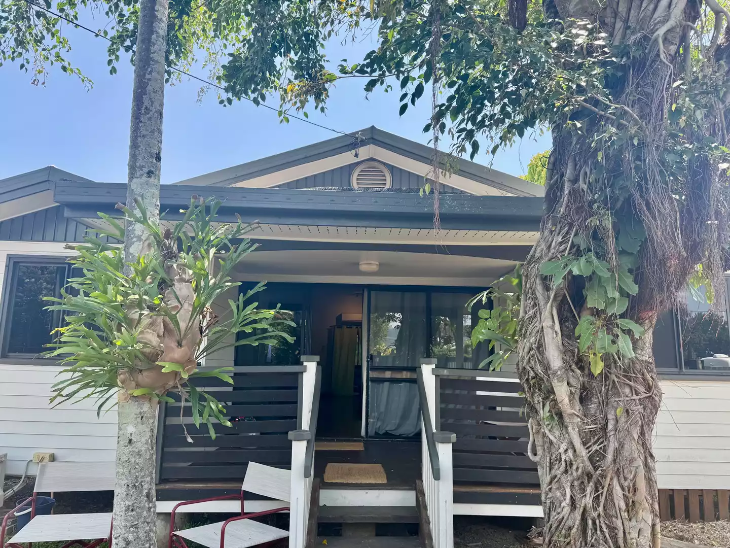 Low-set Queenslander, very airy, breezy, and cool.