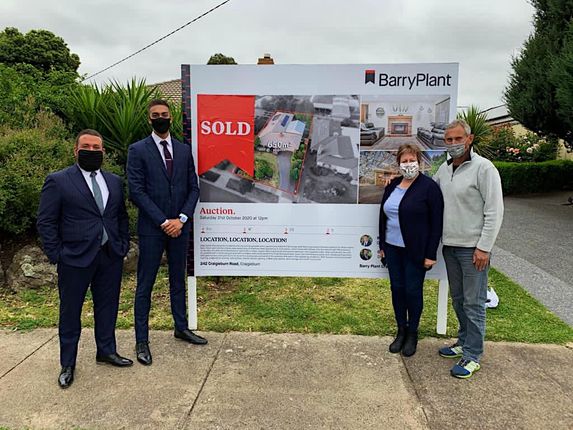 Meet the downsizers using the boom housing market to boost their super