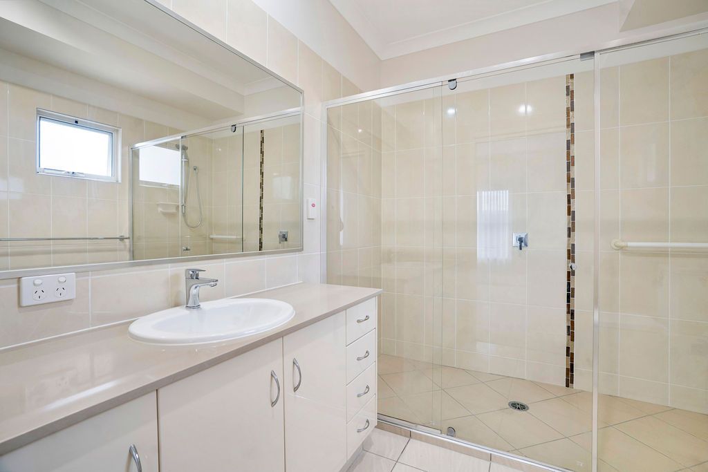 Easy Living in a Sought-After Position