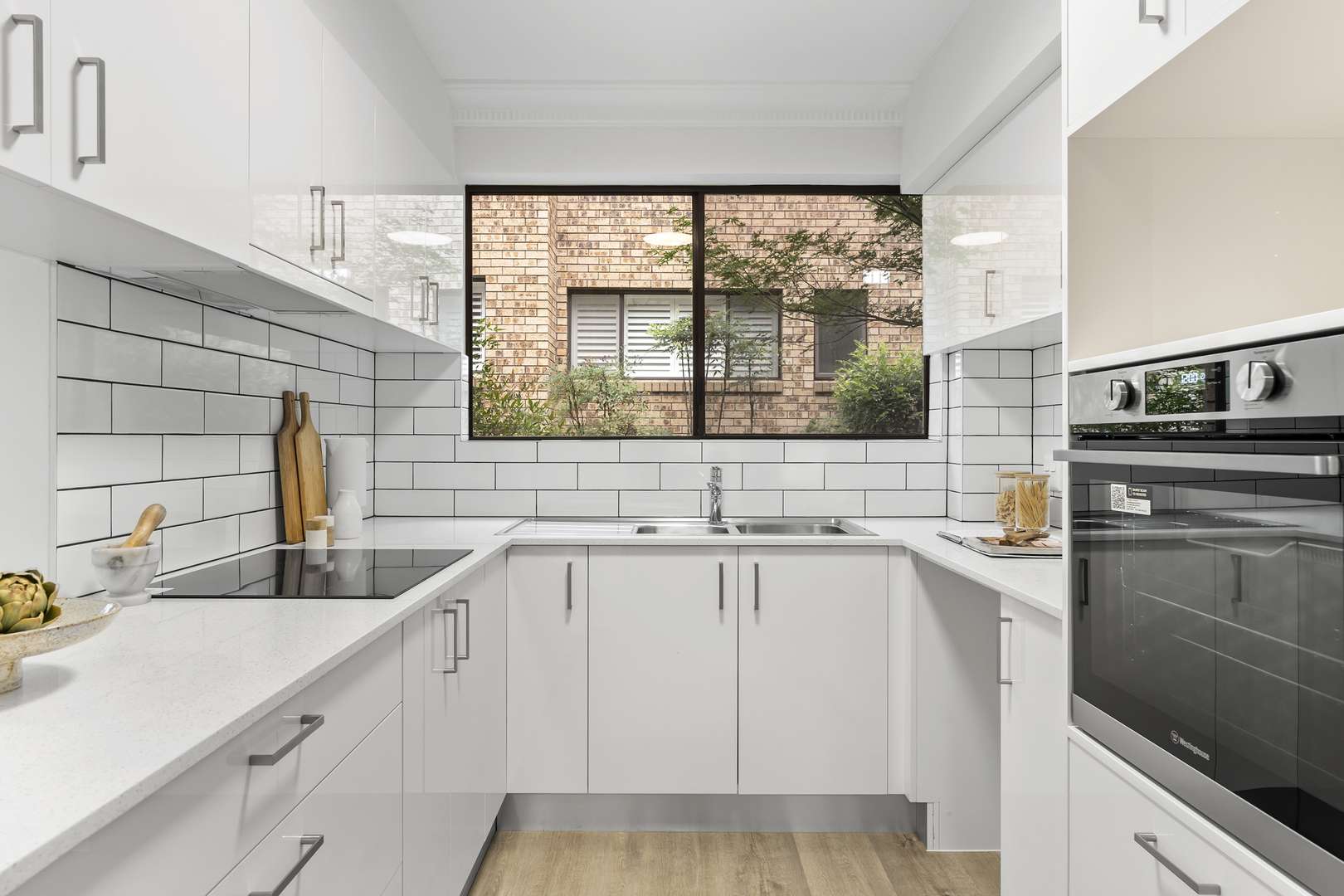 Serene 2-Bedroom Unit Surrounded by Nature