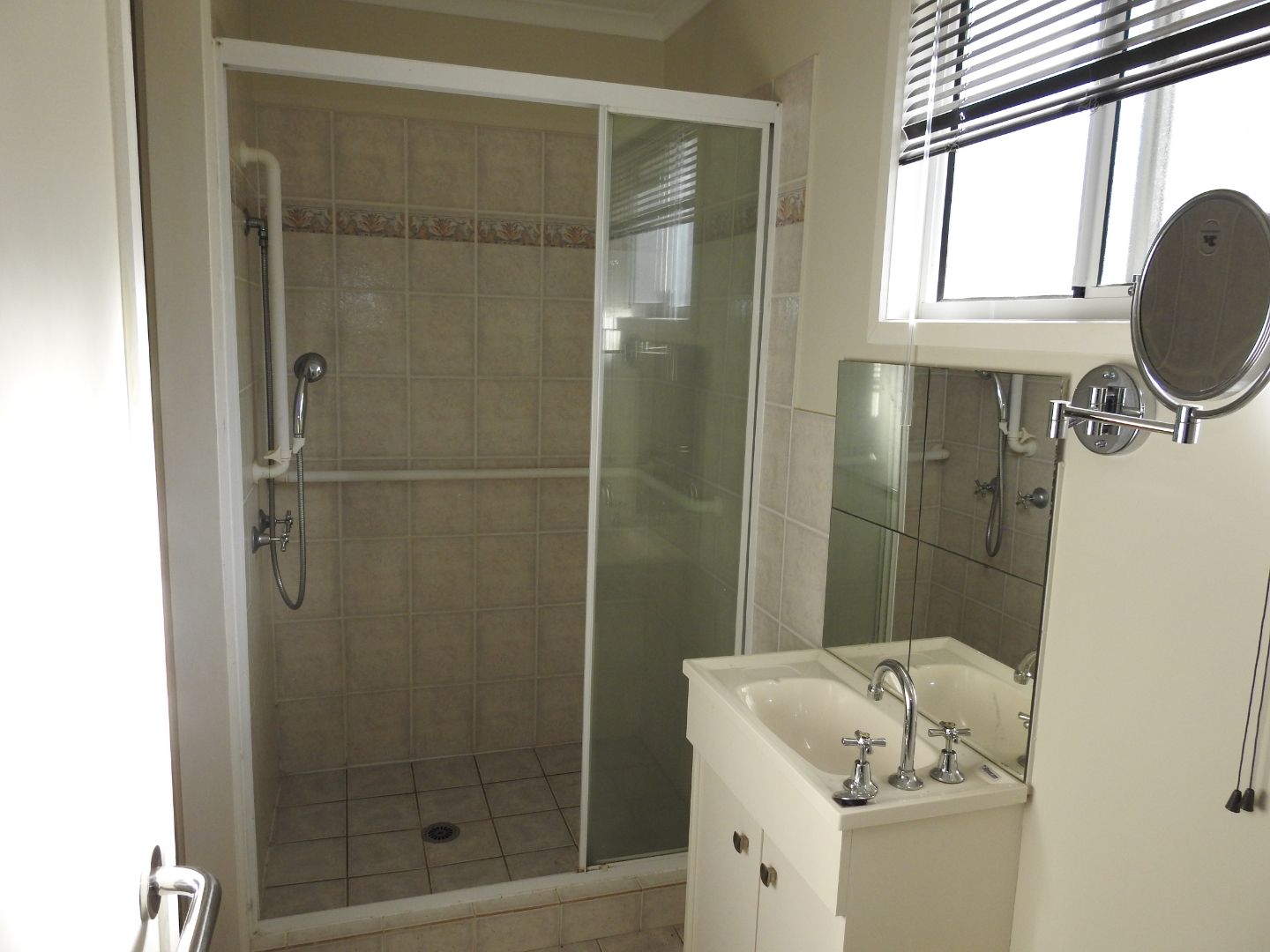 Delightful 2 Bedroom, close to the Clubhouse.