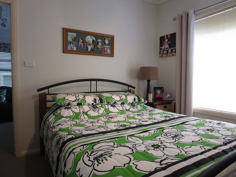 Move straight in to this like new home