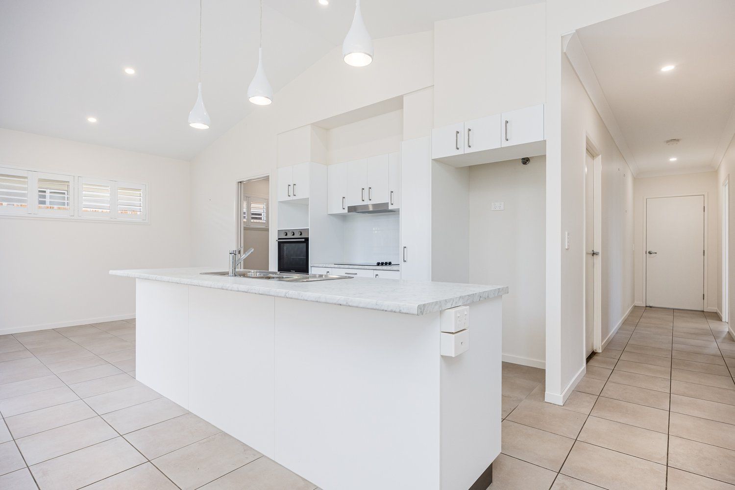 Practical Modern Living with Everyday Comforts